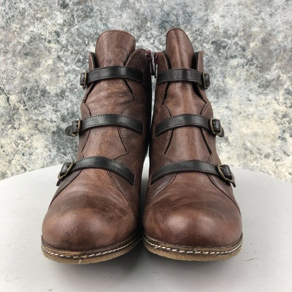 Eric Michael Women's EU 39 (8.5-9) Lena Brown Leather Buckle Wedge Ankle Booties - Picture 2 of 14